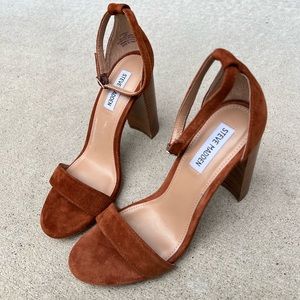 STEVE MADDEN suede ankle strap sandals